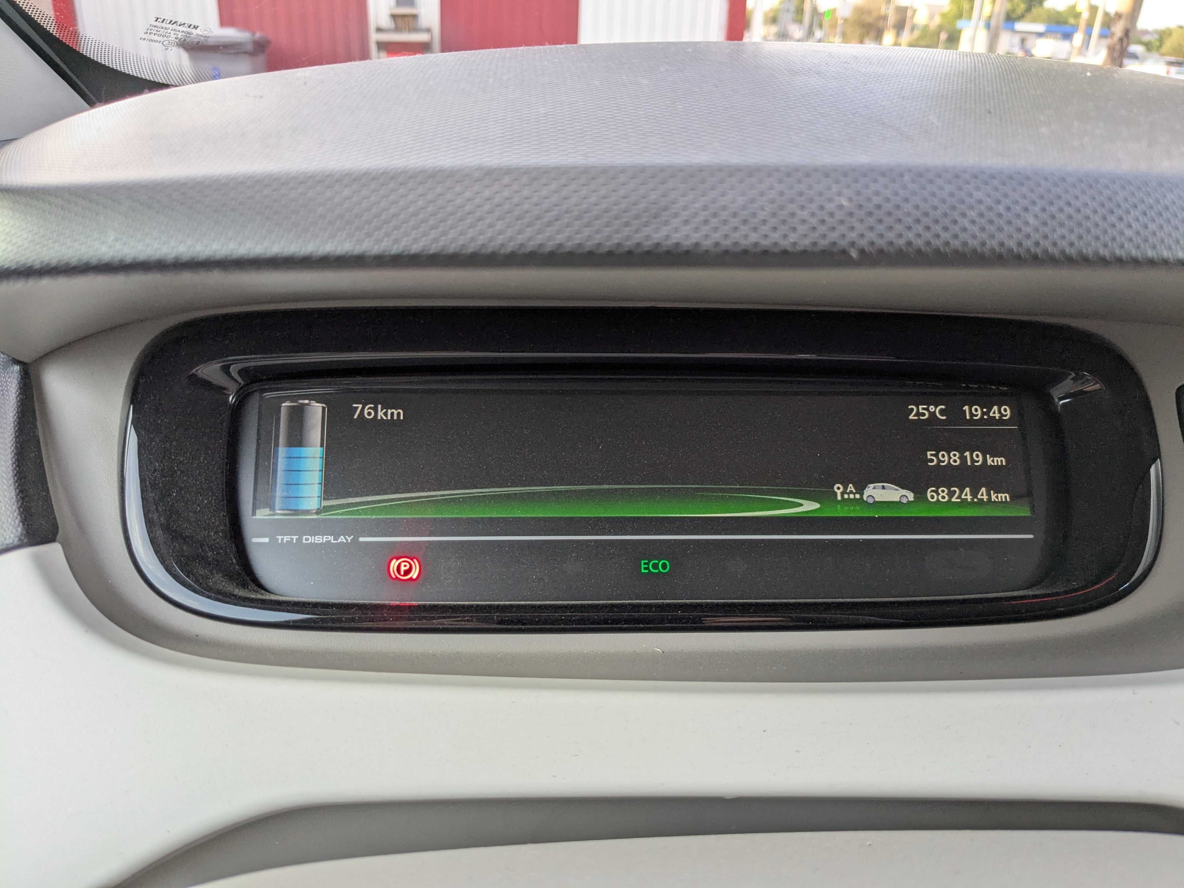 Renault Zoe 2015 240 25.9 kWh (88 к.с.) • Base