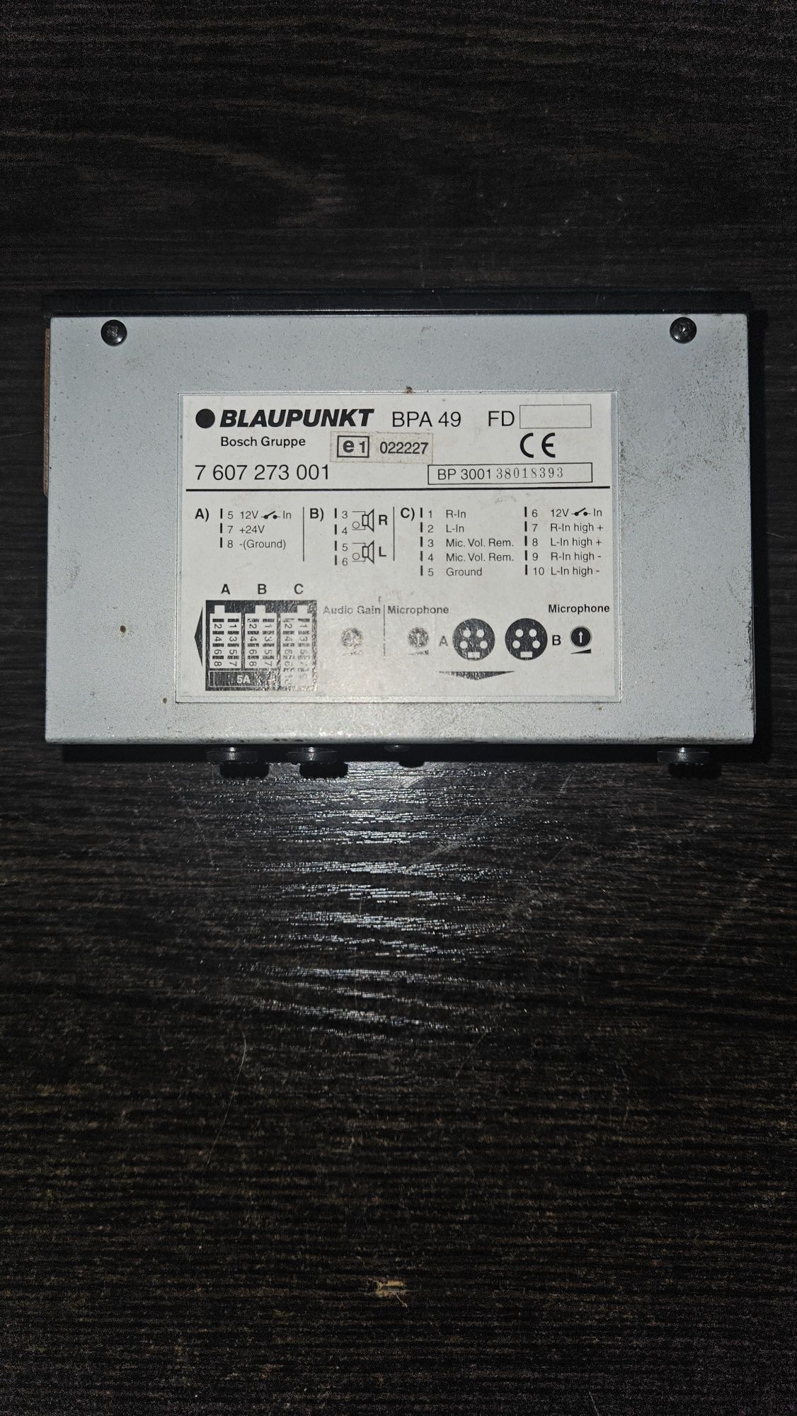 Wzmacniacz Blaupunkt