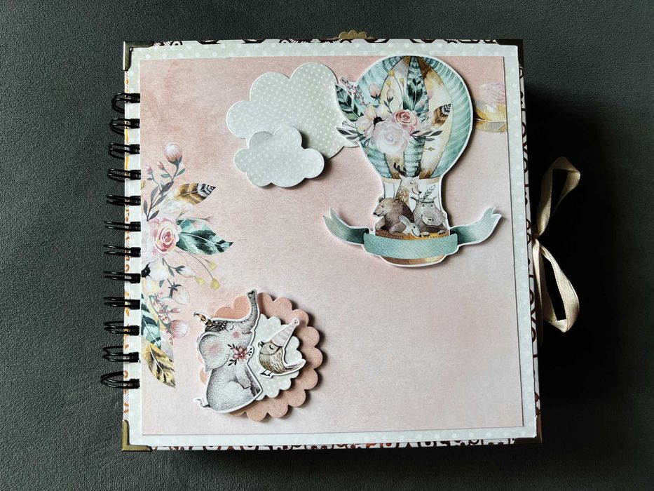 Album na zdjęcia prezent roczek dziewczynka narodziny scrapbook