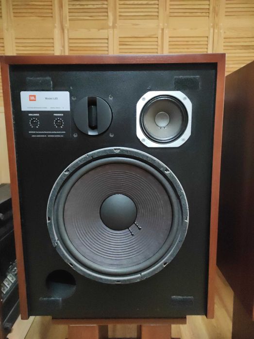 Акустическая система JBL L65