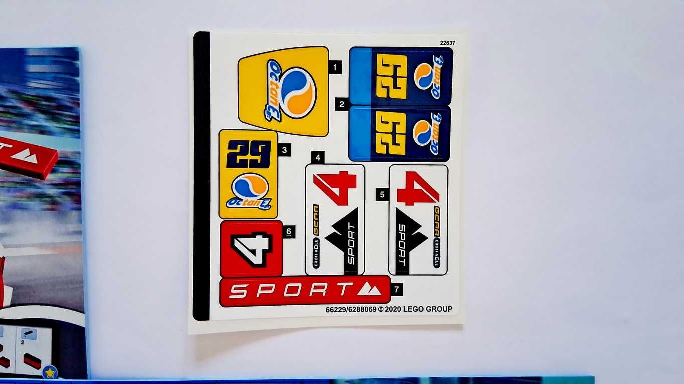 Lego City 60256 Racing Cars original Em peças novas semi montado