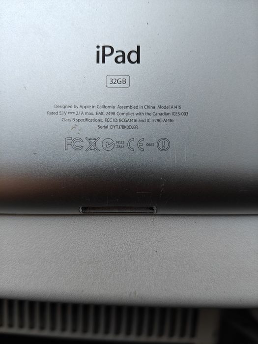 Продам iPad 1416 32gb.