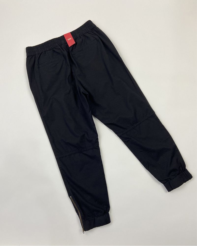 Levi’s Jet Set Taper Women’s Pants