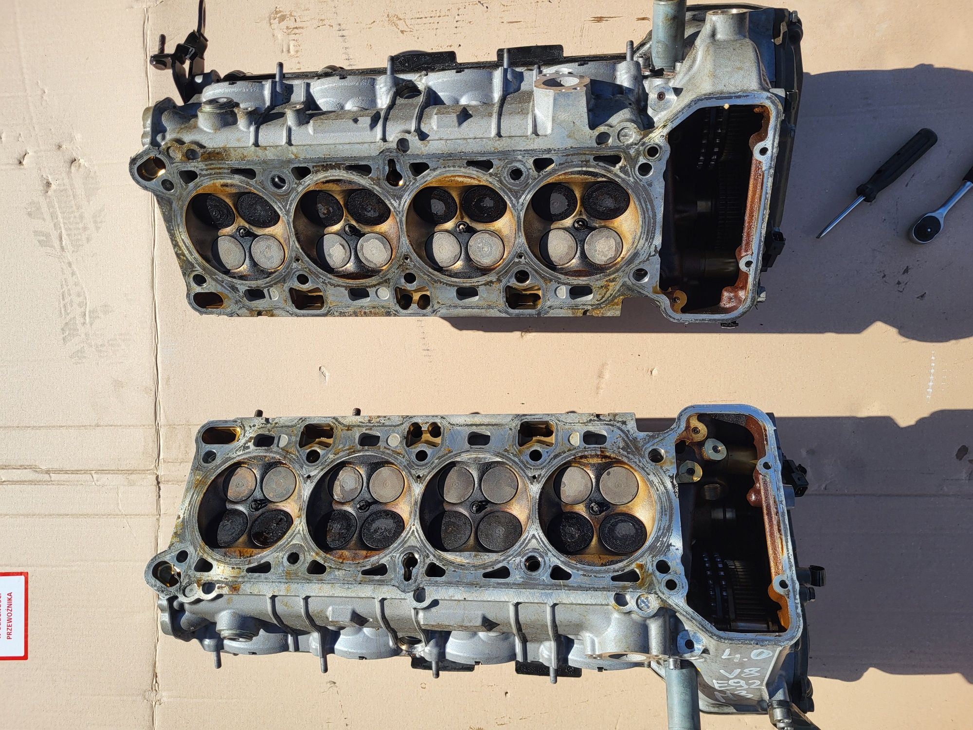 Głowica Cylindrów Silnika bmw m3 e92 e93 e90 4,0 420km S65B40A Komplet