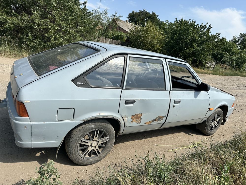 Продам Москвич 2141
