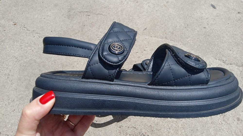 Босоножки 40 размер