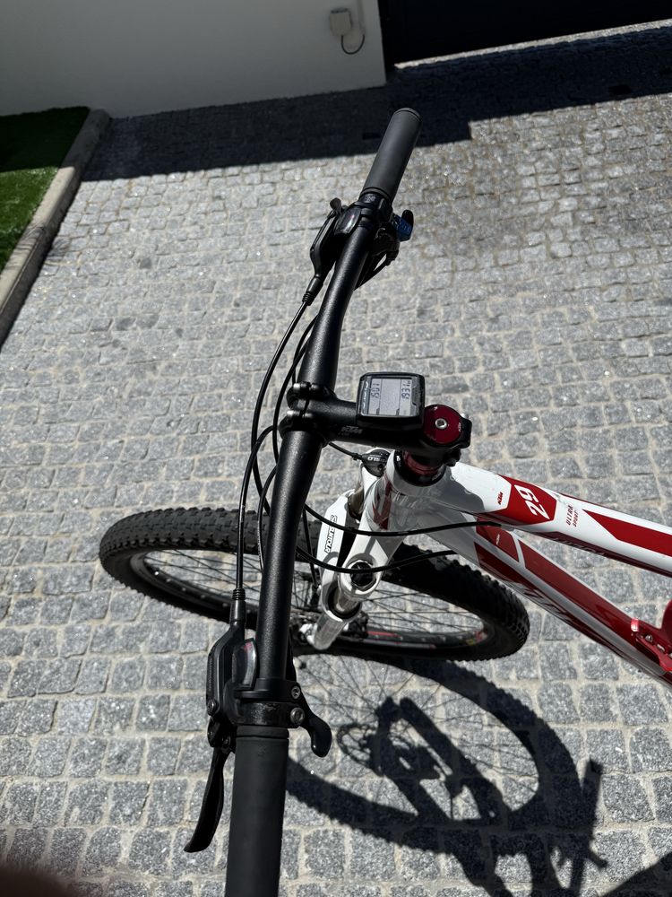 Bicicleta KTM 29’