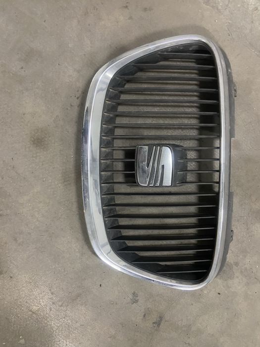Grelha seat leon 1P