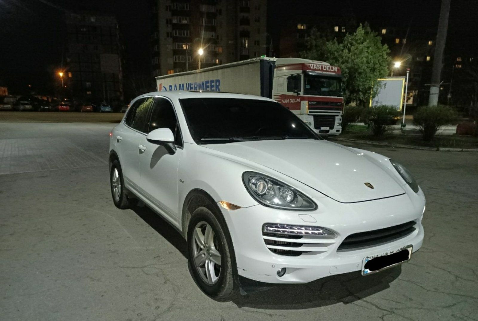 Продам Porshe Cayenne 3л ,Дизель 2013 г