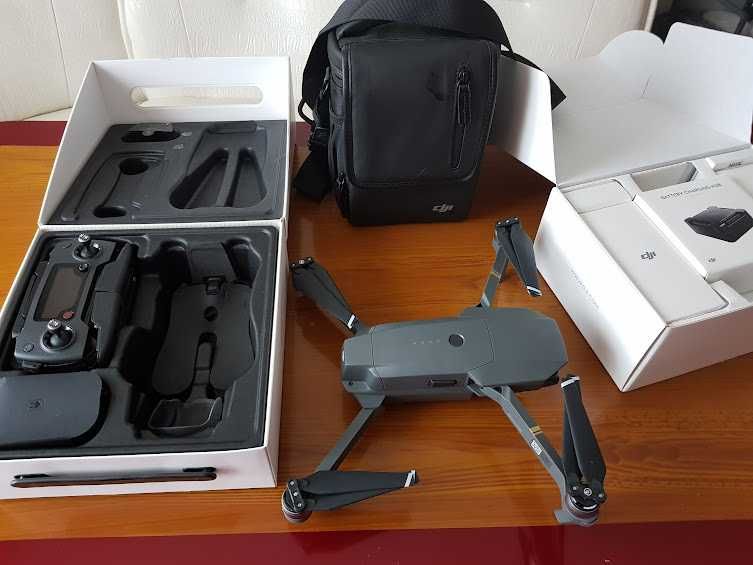 Квадрокоптер MAVIC PRO от DJI .