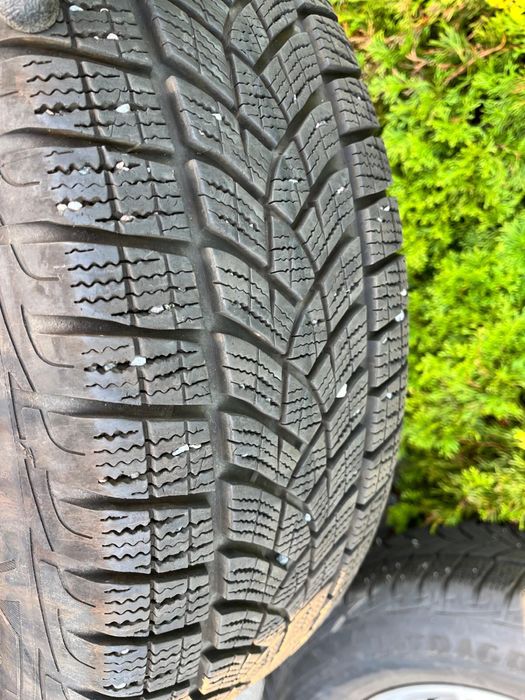 Opony zimowe i felgi Audi Q5, rok od 2008, 235/65R/17, good year ultra