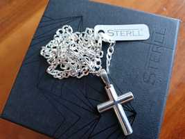Srebrny łańcuszek z krzyżykiem 925 komunia chrzciny