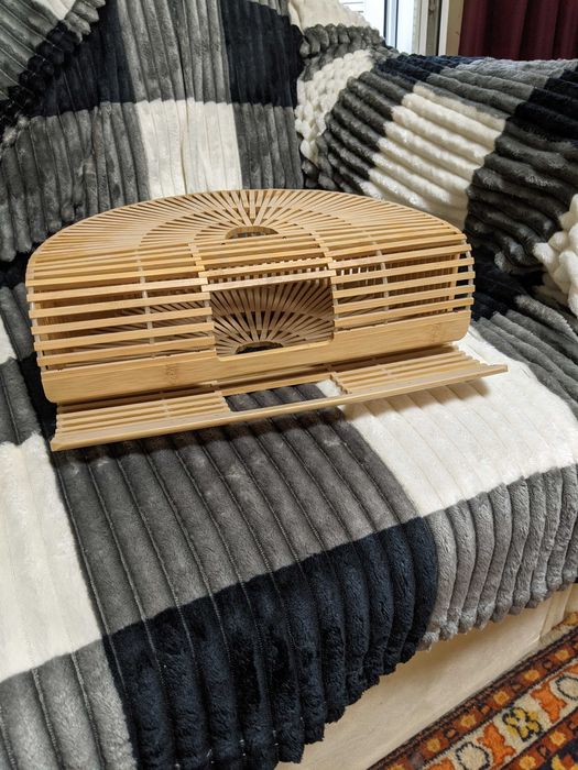 Сумочка из деревянных пластин