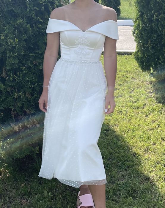 Весільна-вечірня-випускна сукня