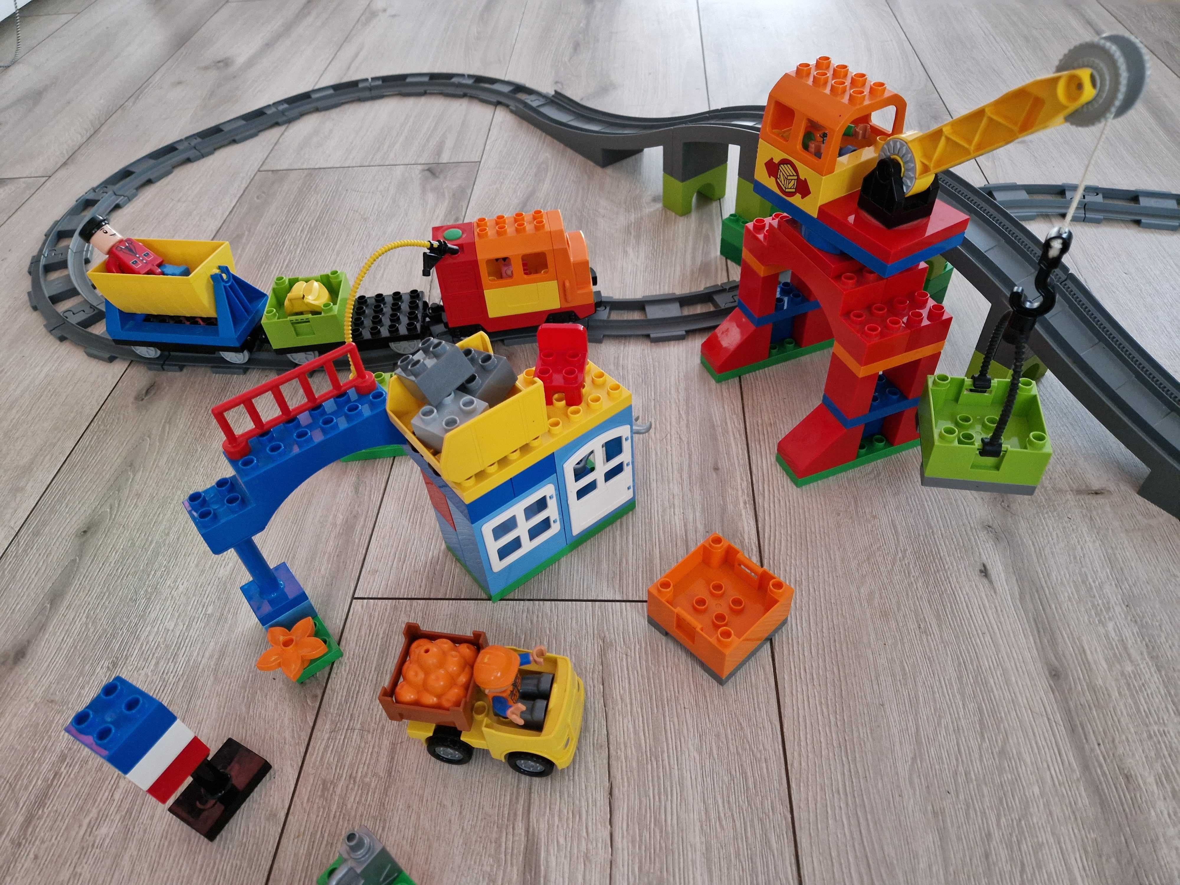 LEGO 10508 Duplo Pociąg DUPLO - Zestaw Deluxe