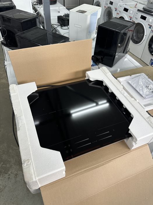 Варочная панель індукційна SMEG SI2M7643D