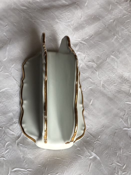 Serwetnik lub listownik