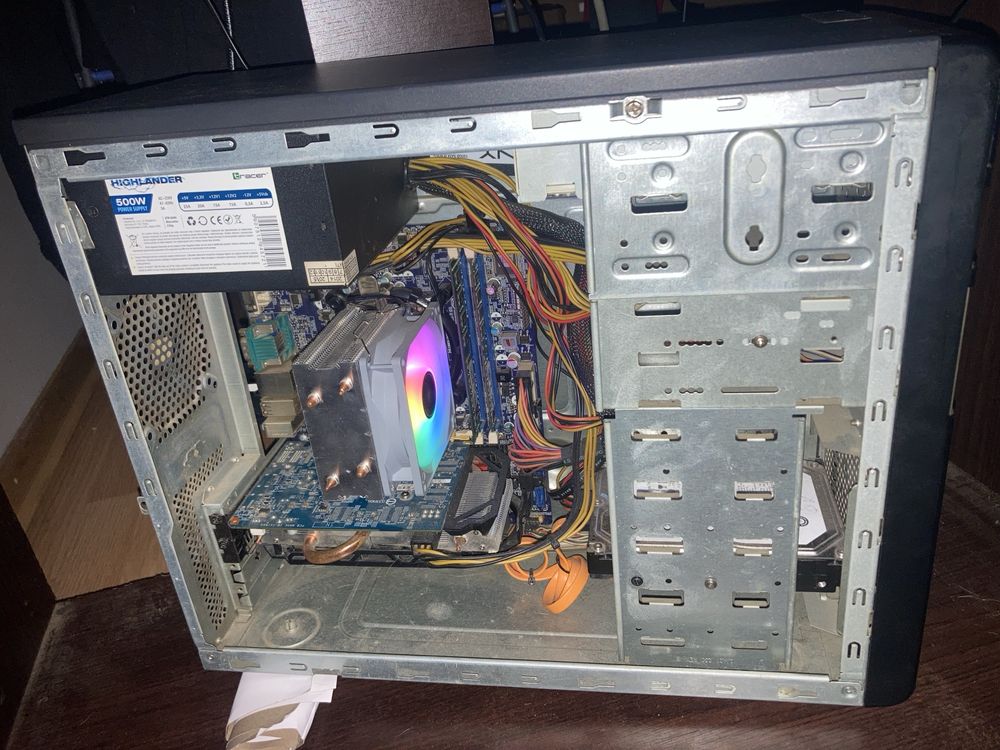 Komputer do gier i5 2400  GTX 750 Ti  8 GB RAM  SSD  HDD