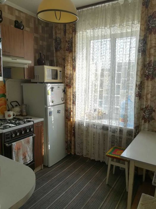 Здається кімната для 1 дівчини