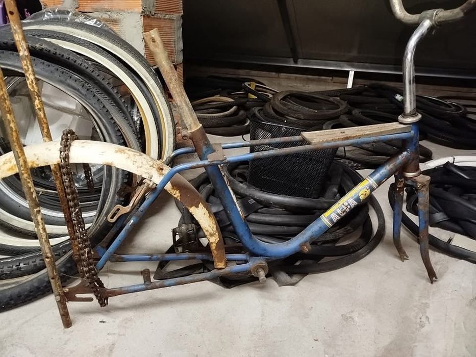 Bicicleta antiga chopper Orbita Alfa