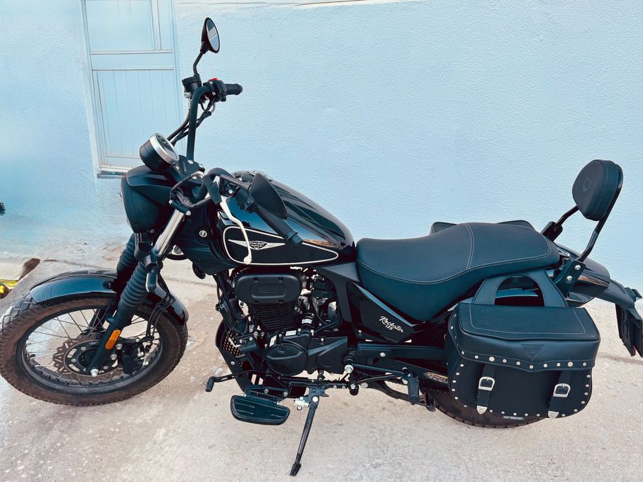 COMO NOVA, com 1 ANO DE GARANTIA! Macbor Rockster 125