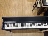 Piano digital Roland F-110