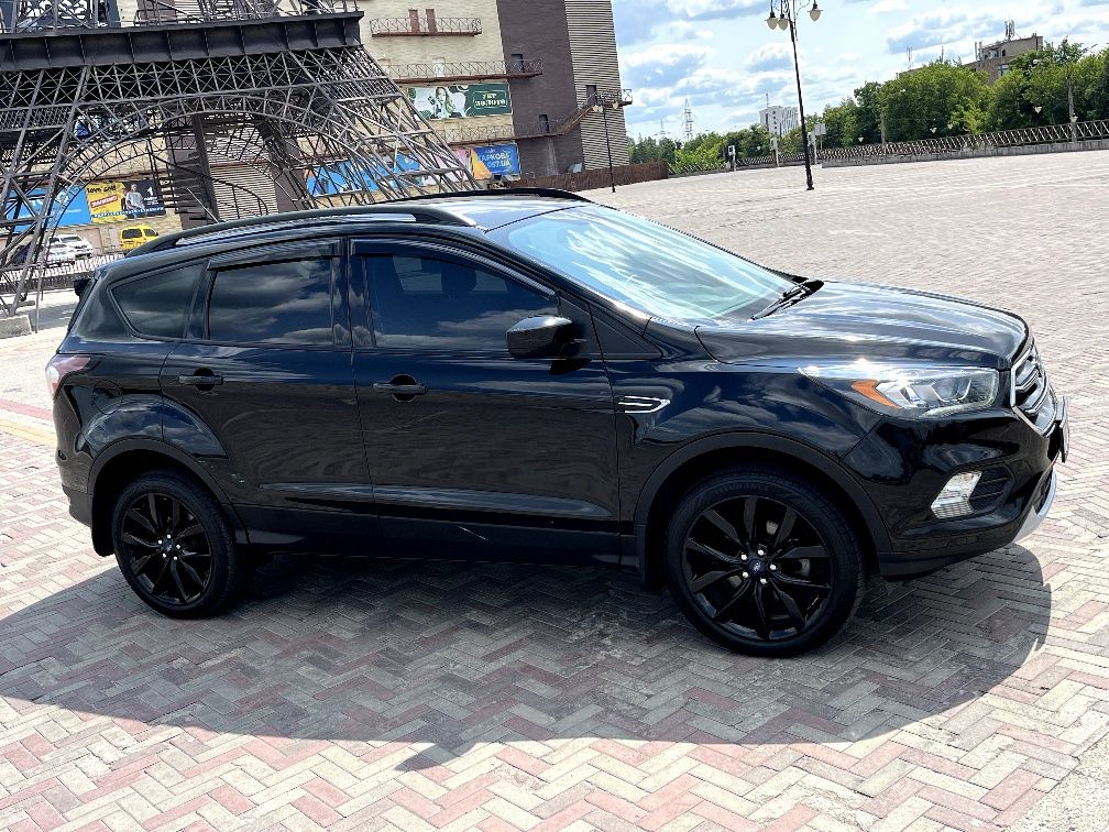 Ford Escape MK3 Black Edition