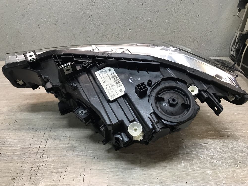 Фари BMW F30 Adaptive LED