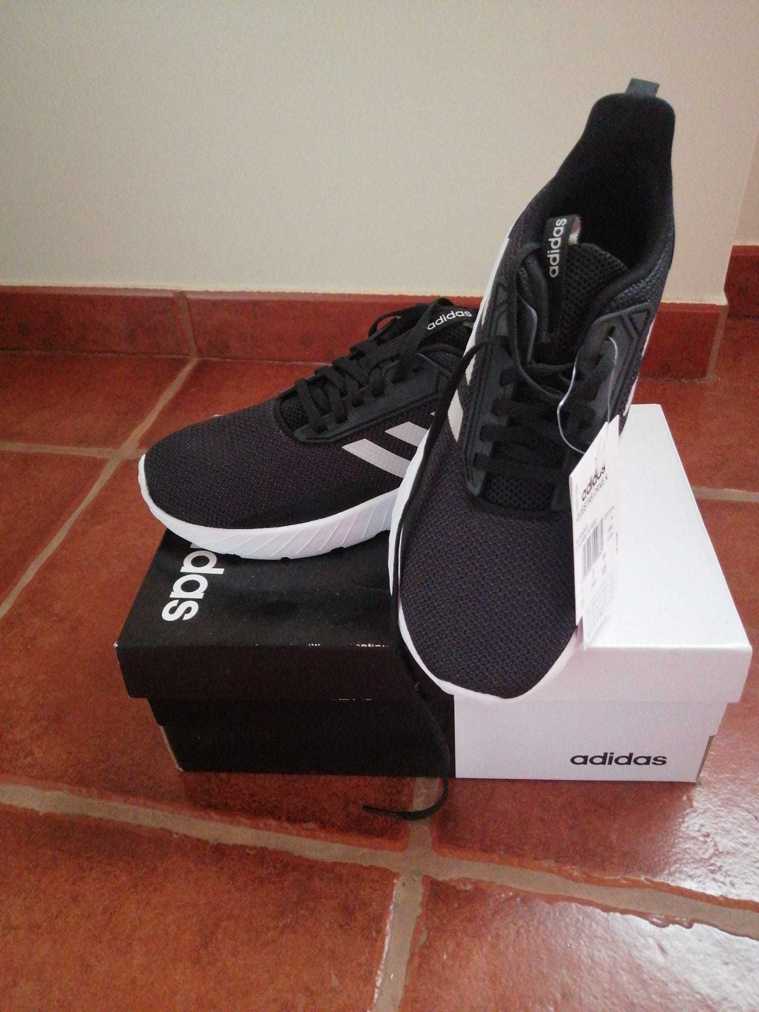 Ténis Adidas tam 38 NOVOS