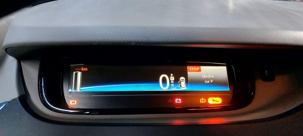 Quadrante / painel de instrumentos RENAULT Zoe (BFM_)