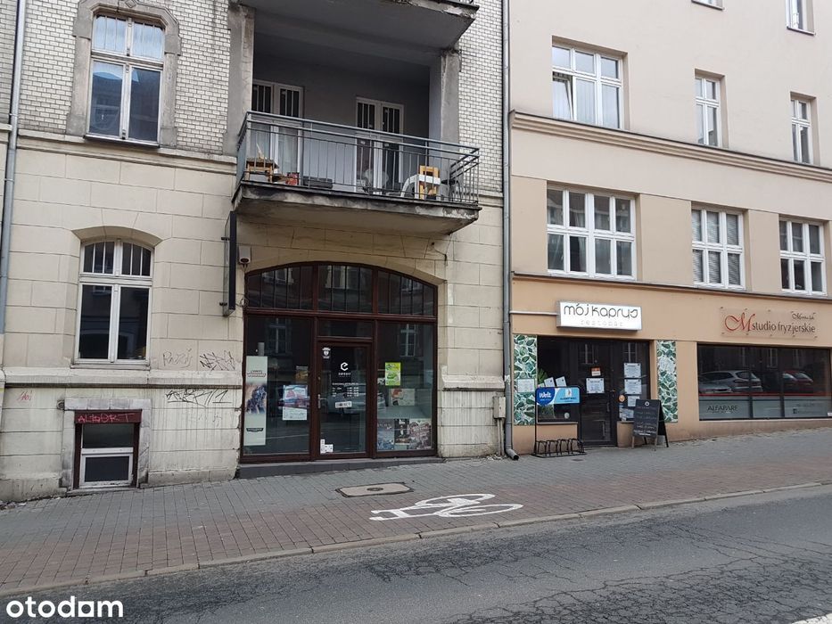 Duży lokal w ścisłym centrum 105m2
