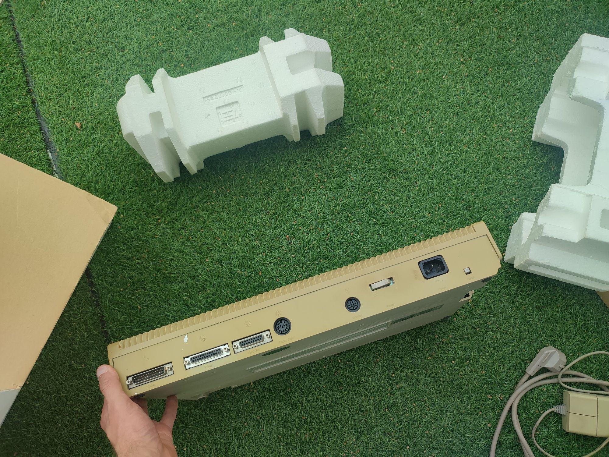 Atari STF 1040 w Boxie z myszką zestaw