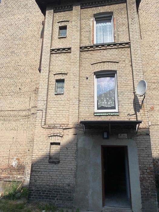 Bez prowizji na sprzedaż kawalerka do generalnego remontu w Chorzowie