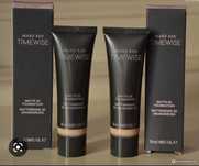 Тональна основа в асортименті Mary Kay