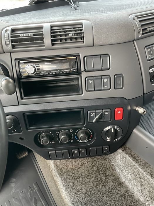 Свіжопригнаний Daf Cf 460