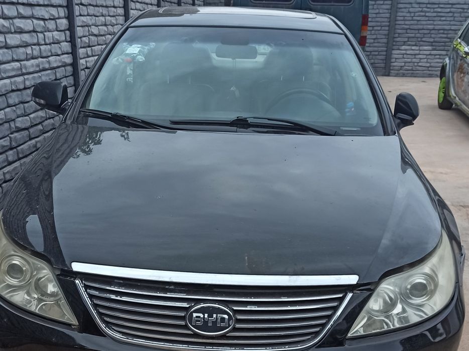 В разборі byd f6 бад бид буд f6 разборка запчастини