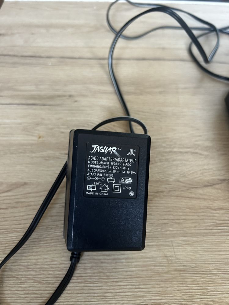Atari jaguar plus 3 gry