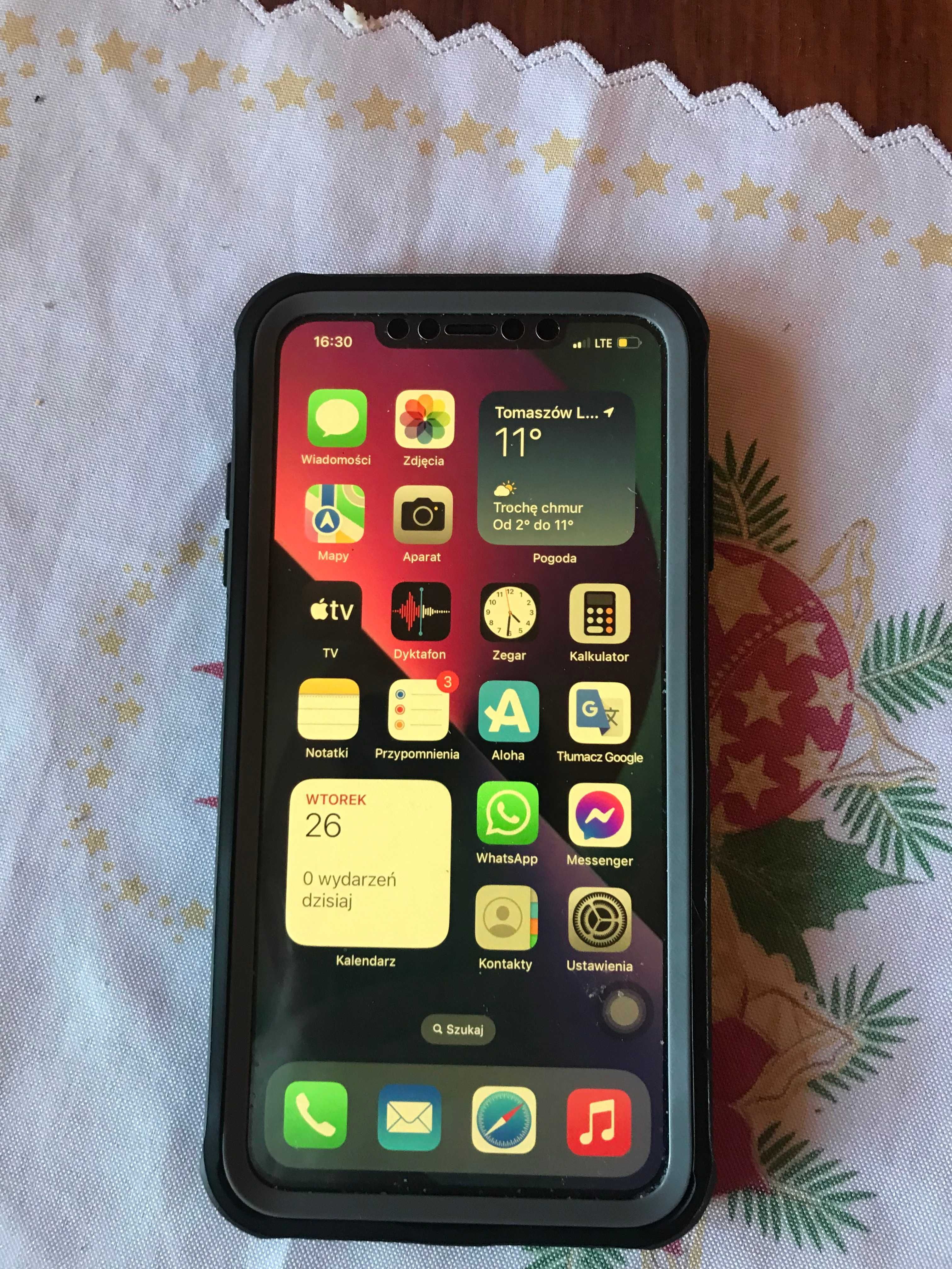 Smartfon  Apple Iphone XS MAX 4GB / 64 GB biały