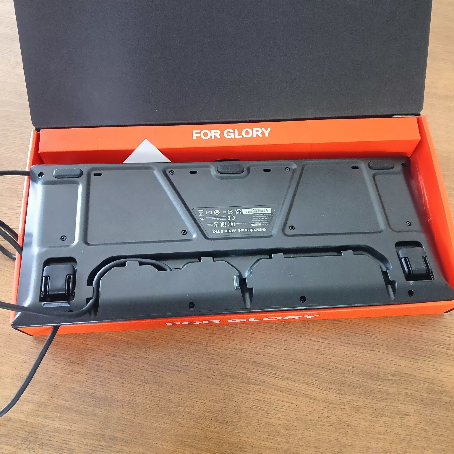Klawiatura gamingowa SteelSeries Apex 3 TKL.