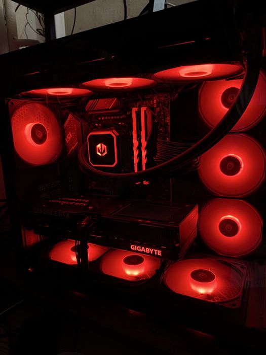 Komputer gamingowy / stacja robocza – Ryzen 7 7700 + RTX 4070 Super