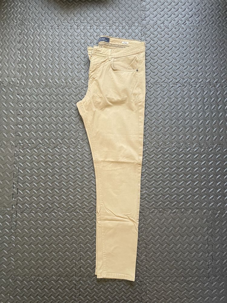 Chinos Zara Man 42