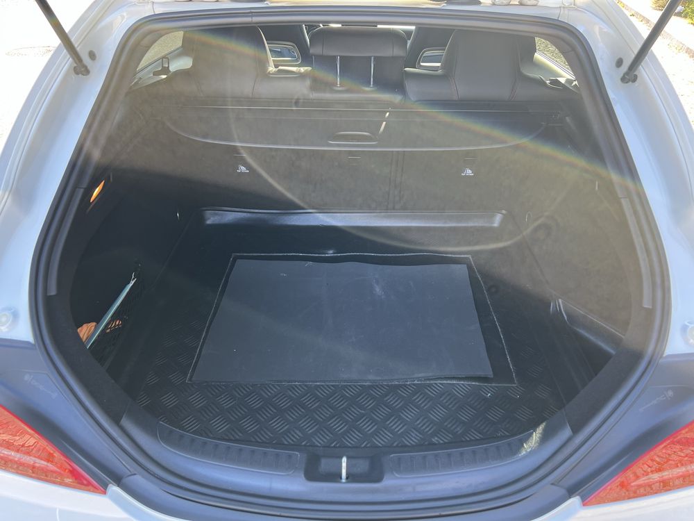 Mercedes cla 200d sb AMG