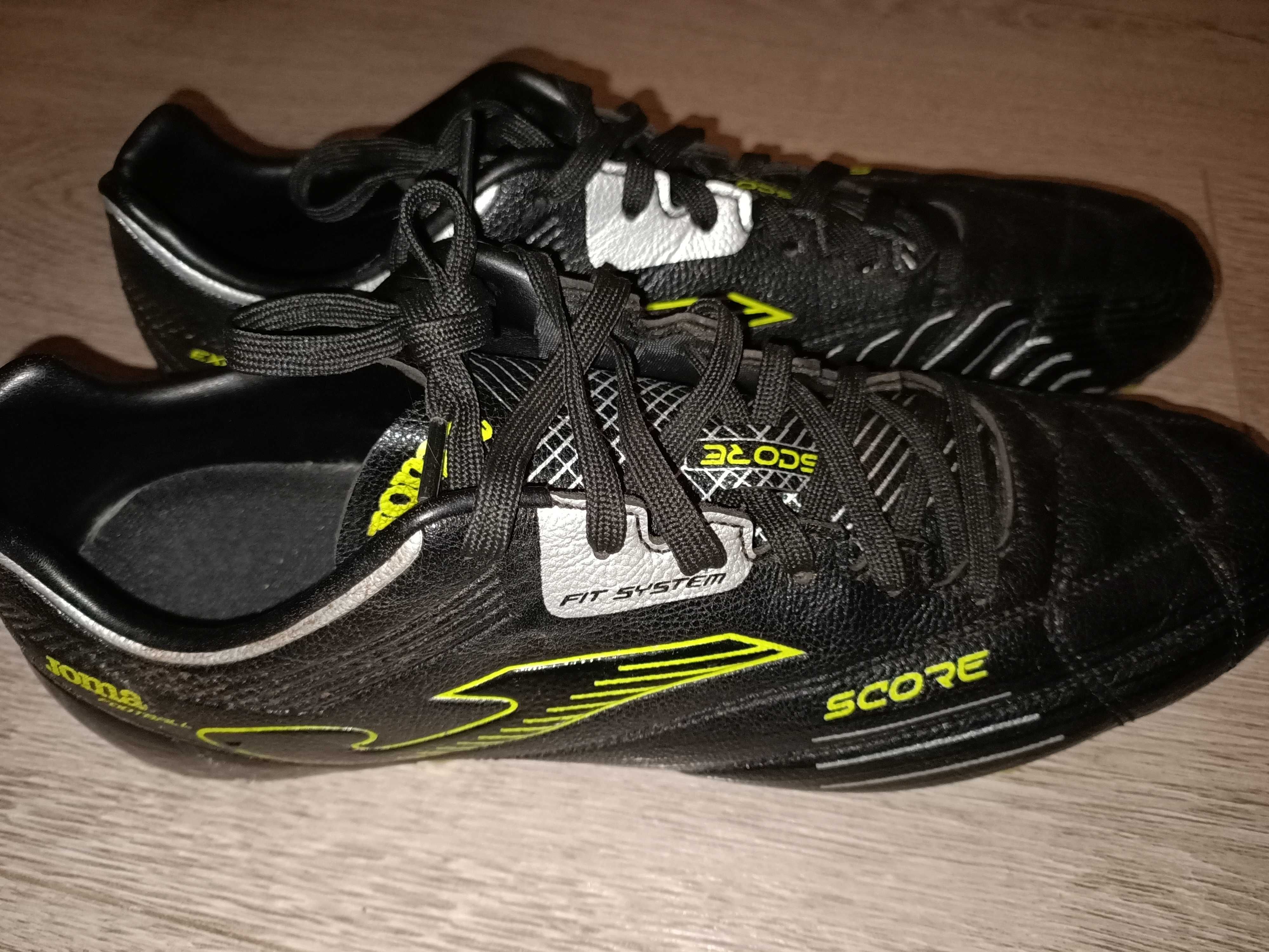 Joma Score 23 AG SCOS230 buty piłkarskie korki męskie rozm. 42,5