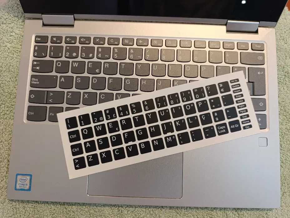 Lenovo Yoga 730-13IKB Touch 360º i5-8250u 8GB RAM 256GB SSD