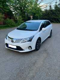 Toyota Avensis 1.8 benzyna 2012 r lift  jeden właściciel od 10 lat