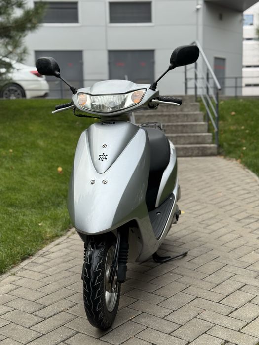 Скутер,мопед Honda Dio AF-68  Контейнер