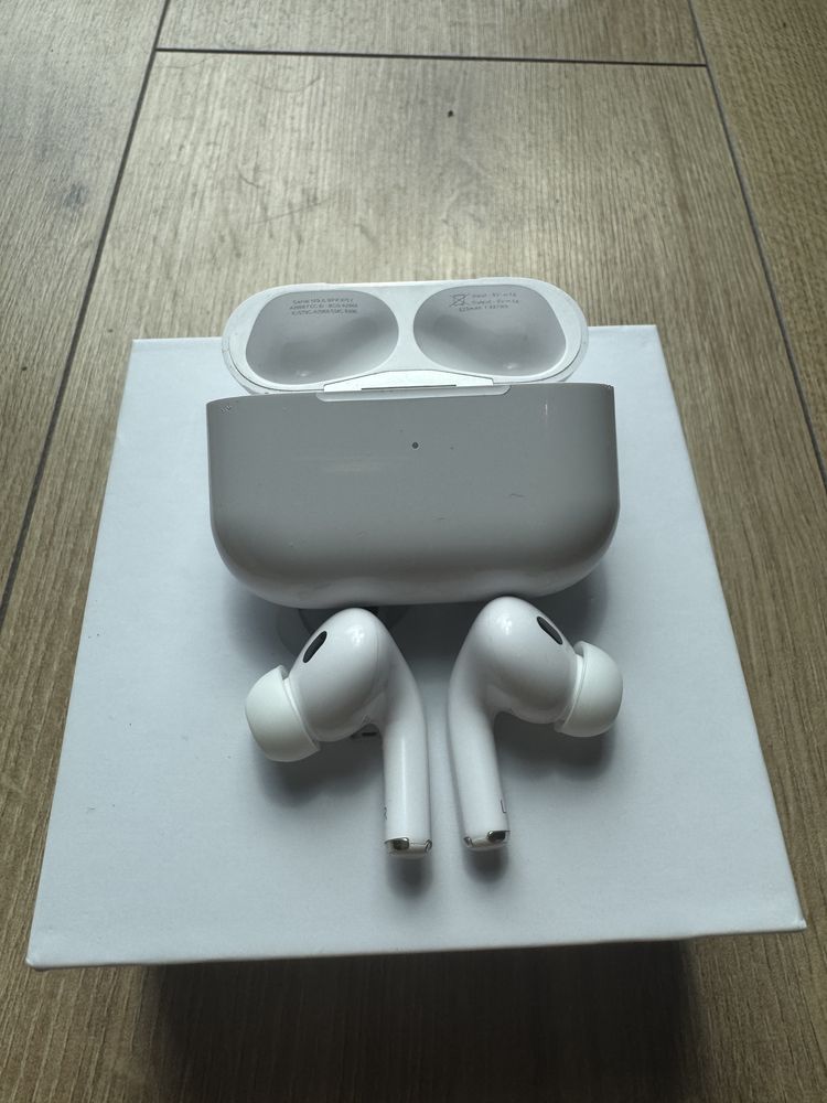 Apple AirPods Pro 2 Komplet Oryginalne Stan bdb
