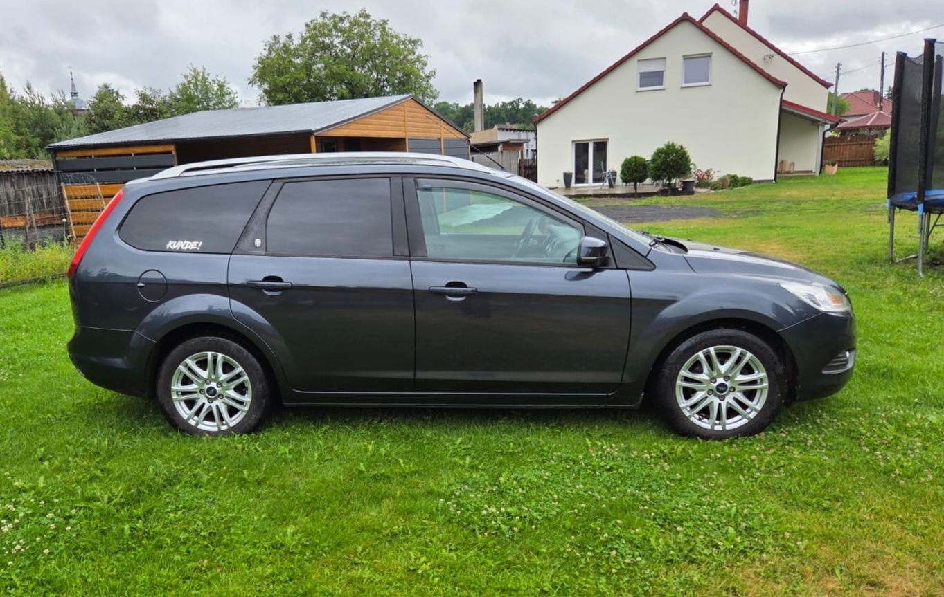 Ford focus mk2 1.8 benzyna Ghia
