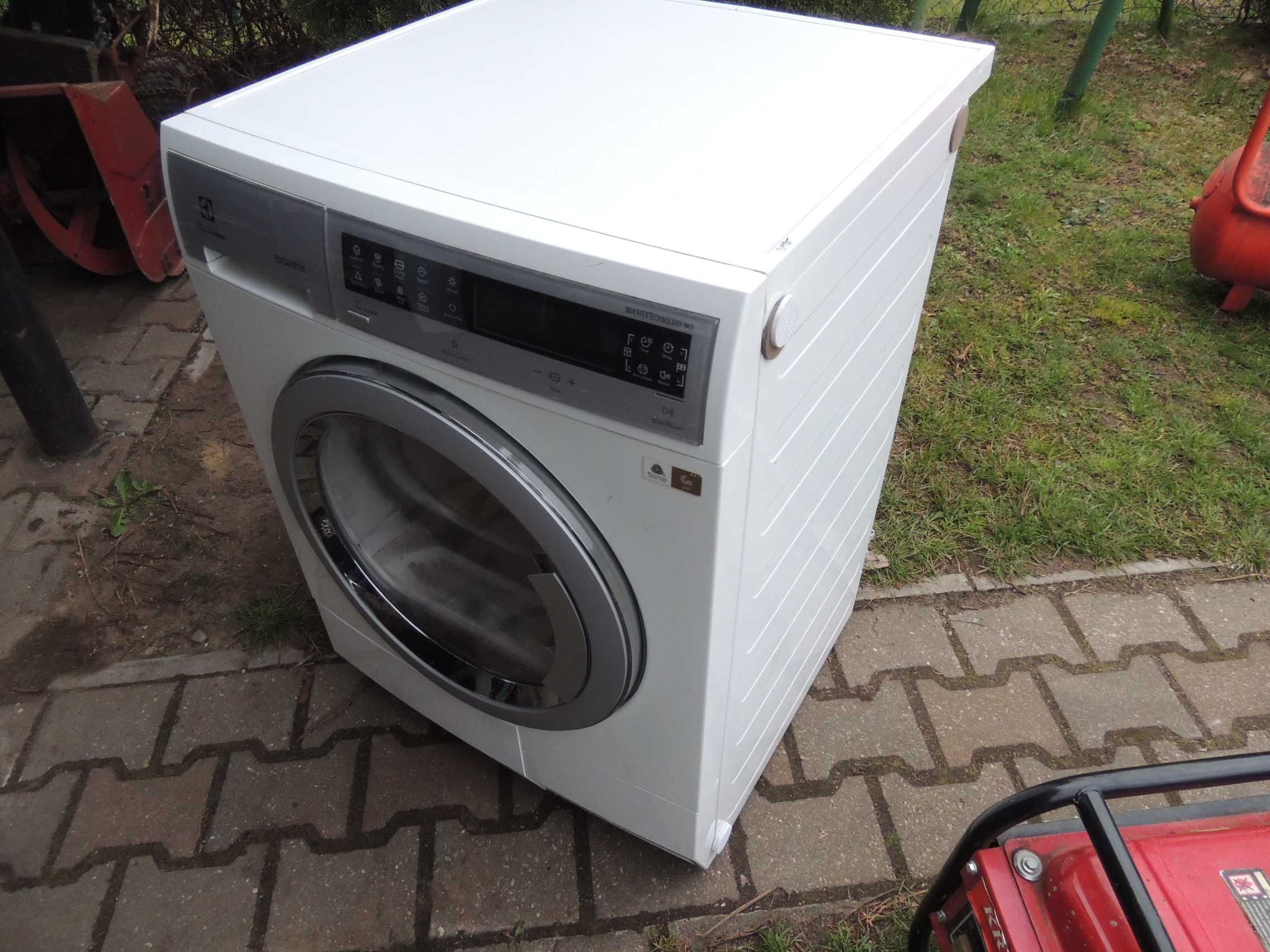 Suszarka ELECTROLUX 9kg  Inverter Sprawna