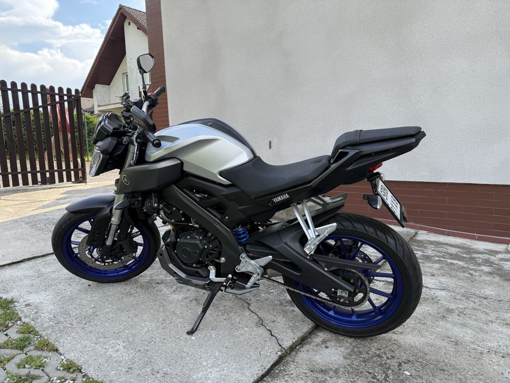 Motocykl Yamaha mt 125